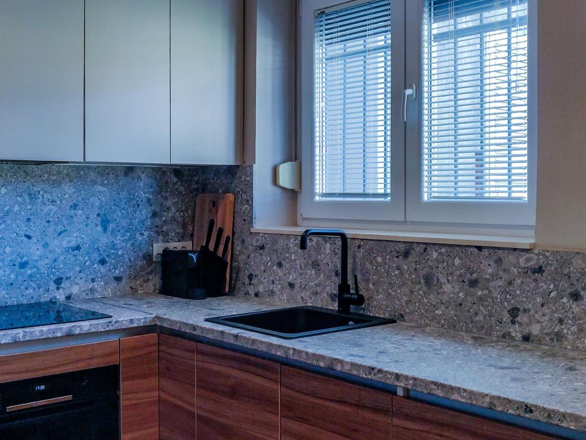 Muse Apartments زادار المظهر الخارجي الصورة